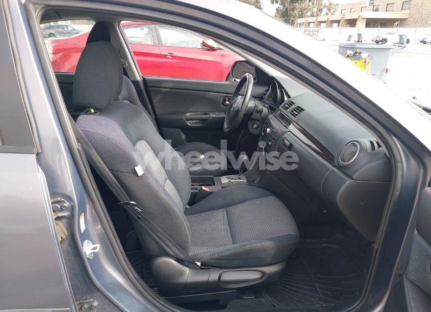 Photo 5 of 2007 Mazda Mazda3 I (VIN JM1BK32G071689167)