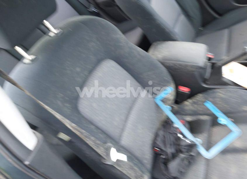 Photo 16 of 2008 Mazda Mazda3 I TOURING VALUE (VIN JM1BK32G081120692)