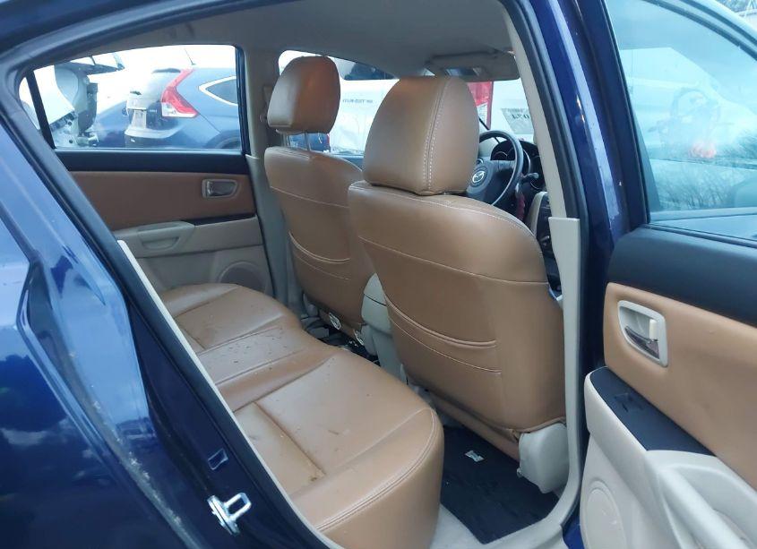 Photo 8 of 2009 Mazda Mazda3 I (VIN JM1BK32G091196270)