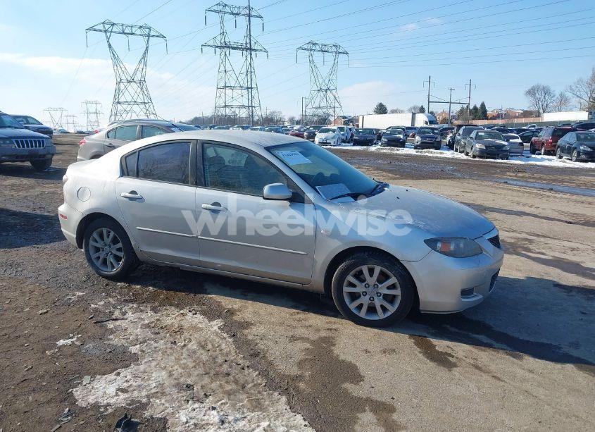 2007 Mazda Mazda3 I (VIN JM1BK32G171606779) main photo