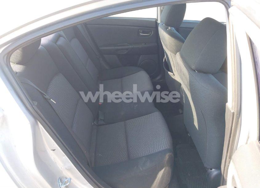 Photo 8 of 2007 Mazda Mazda3 I (VIN JM1BK32G171606779)