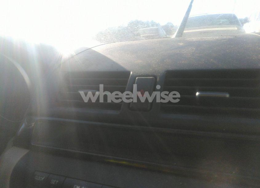 Photo 5 of 2007 Mazda Mazda3 I (VIN JM1BK32G171686293)