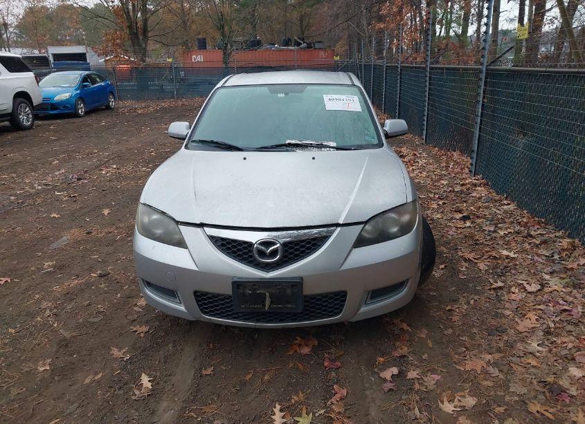 Photo 11 of 2008 Mazda Mazda3 I (VIN JM1BK32G181813013)