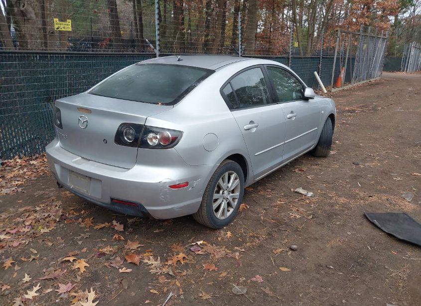 Photo 4 of 2008 Mazda Mazda3 I (VIN JM1BK32G181813013)