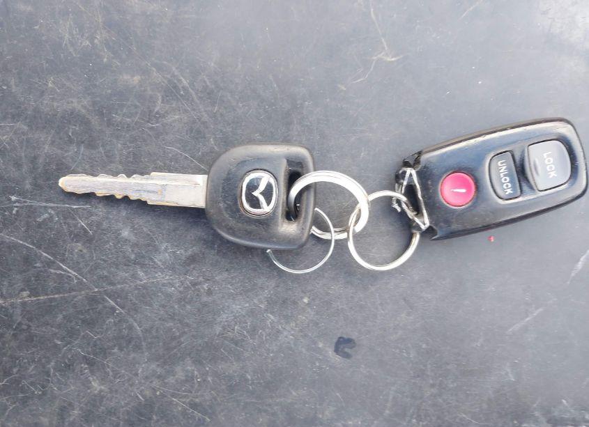 Photo 11 of 2008 Mazda Mazda3 I (VIN JM1BK32G281821718)