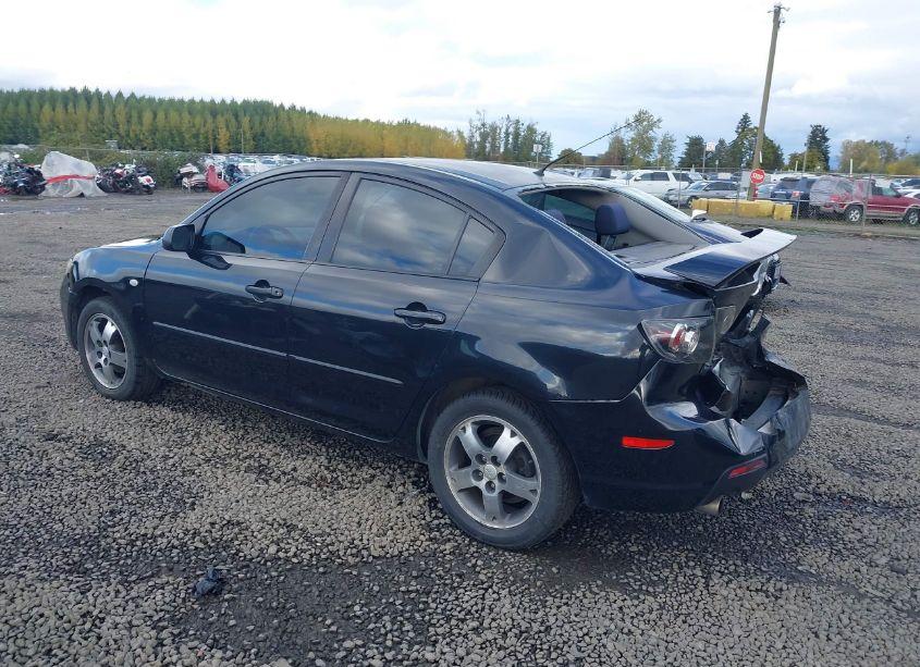 Photo 3 of 2008 Mazda Mazda3 I (VIN JM1BK32G281821718)