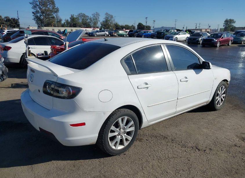 Photo 4 of 2007 Mazda Mazda3 I (VIN JM1BK32G371666837)