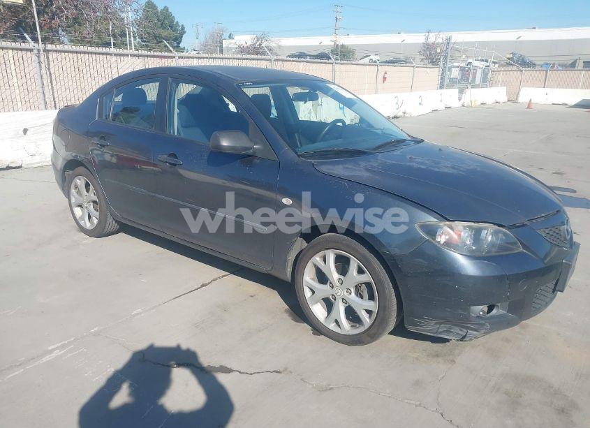 2008 Mazda Mazda3 I TOURING VALUE (VIN JM1BK32G381181972) main photo