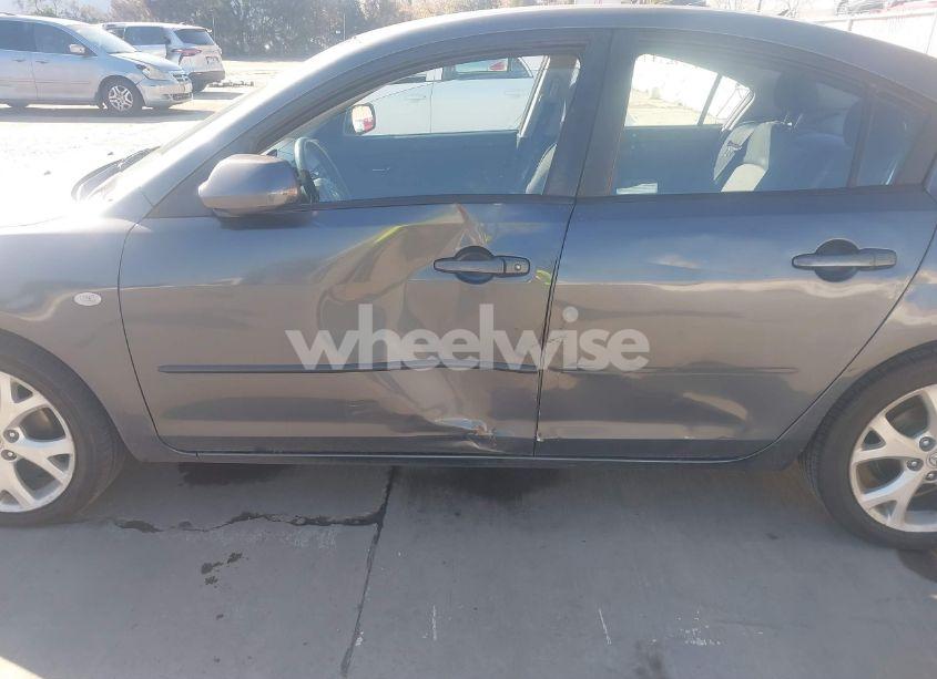 Photo 6 of 2008 Mazda Mazda3 I TOURING VALUE (VIN JM1BK32G381181972)