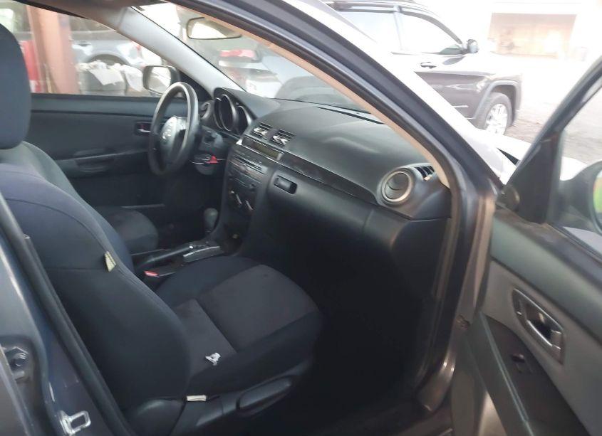 Photo 5 of 2007 Mazda Mazda3 I (VIN JM1BK32G471762203)