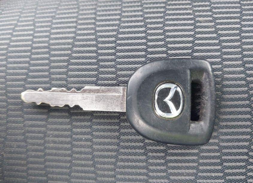 Photo 11 of 2008 Mazda Mazda3 I SPORT (VIN JM1BK32G481831828)