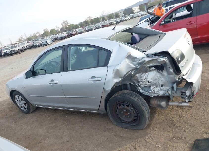 Photo 14 of 2008 Mazda Mazda3 I SPORT (VIN JM1BK32G481831828)