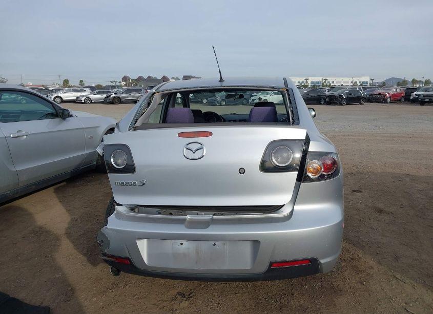 Photo 16 of 2008 Mazda Mazda3 I SPORT (VIN JM1BK32G481831828)