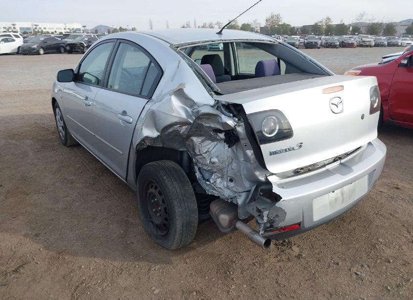 Photo 3 of 2008 Mazda Mazda3 I SPORT (VIN JM1BK32G481831828)