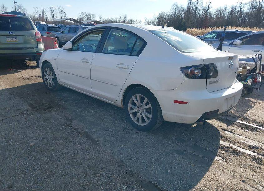 Photo 3 of 2008 Mazda Mazda3 I (VIN JM1BK32G581819087)