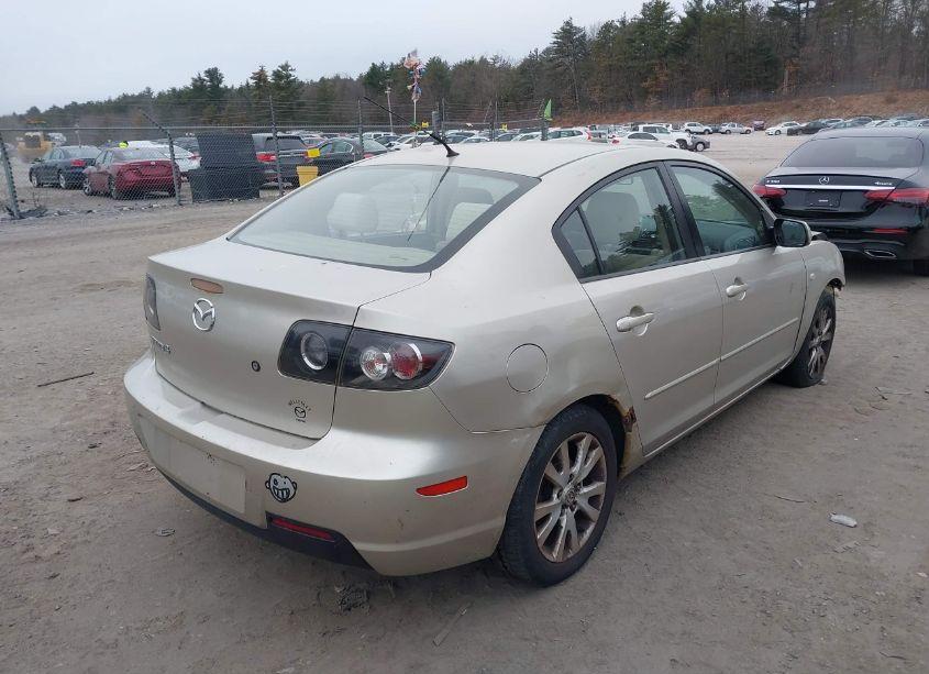 Photo 4 of 2007 Mazda Mazda3 I (VIN JM1BK32G671735732)