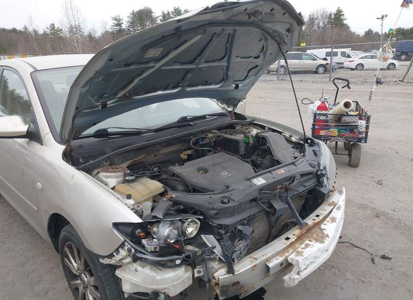 Photo 6 of 2007 Mazda Mazda3 I (VIN JM1BK32G671735732)