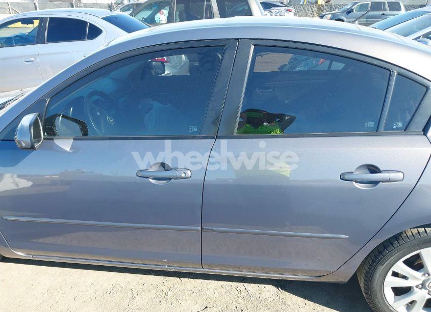 Photo 14 of 2007 Mazda Mazda3 I (VIN JM1BK32G771660216)