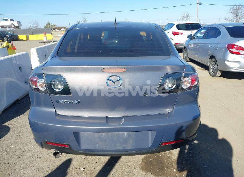 Photo 16 of 2007 Mazda Mazda3 I (VIN JM1BK32G771660216)