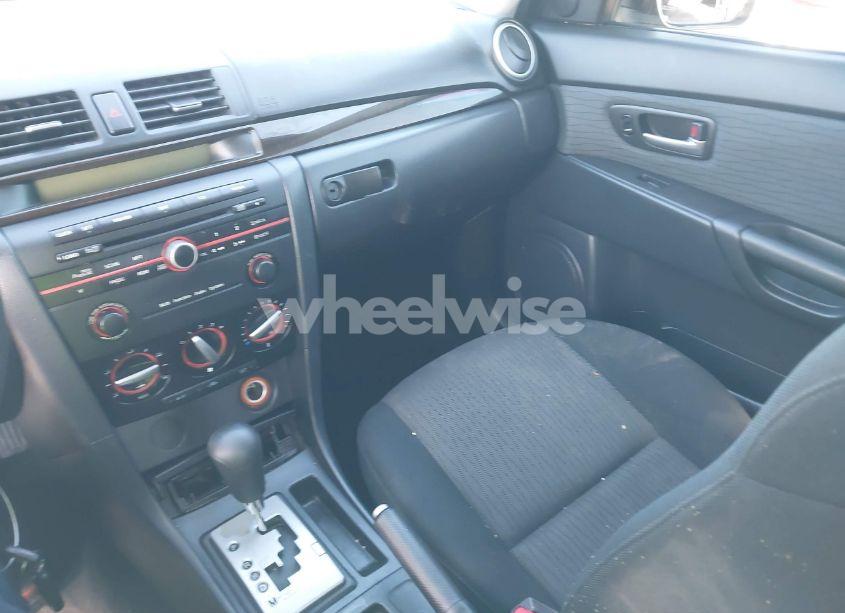 Photo 5 of 2007 Mazda Mazda3 I (VIN JM1BK32G771660216)