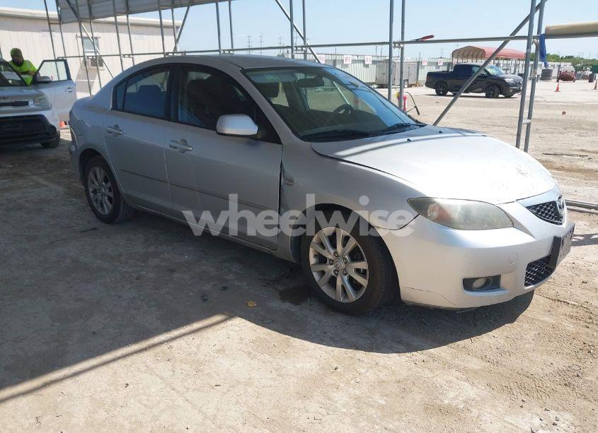 2008 Mazda Mazda3 I (VIN JM1BK32G981815219) main photo