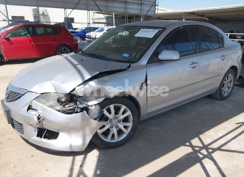 Photo 2 of 2008 Mazda Mazda3 I (VIN JM1BK32G981815219)