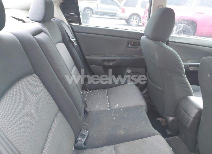 Photo 8 of 2009 Mazda Mazda3 I (VIN JM1BK32G991194887)