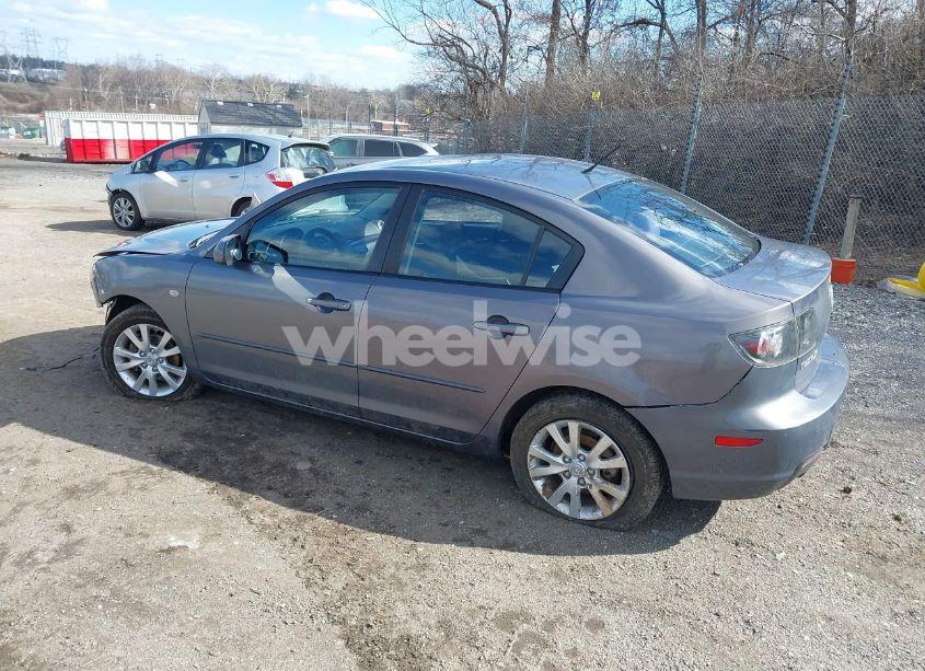 Photo 3 of 2007 Mazda Mazda3 I (VIN JM1BK32GX71623094)