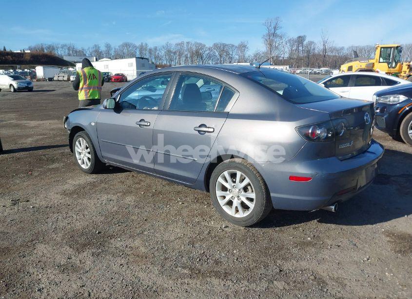 Photo 3 of 2007 Mazda Mazda3 I (VIN JM1BK32GX71662509)