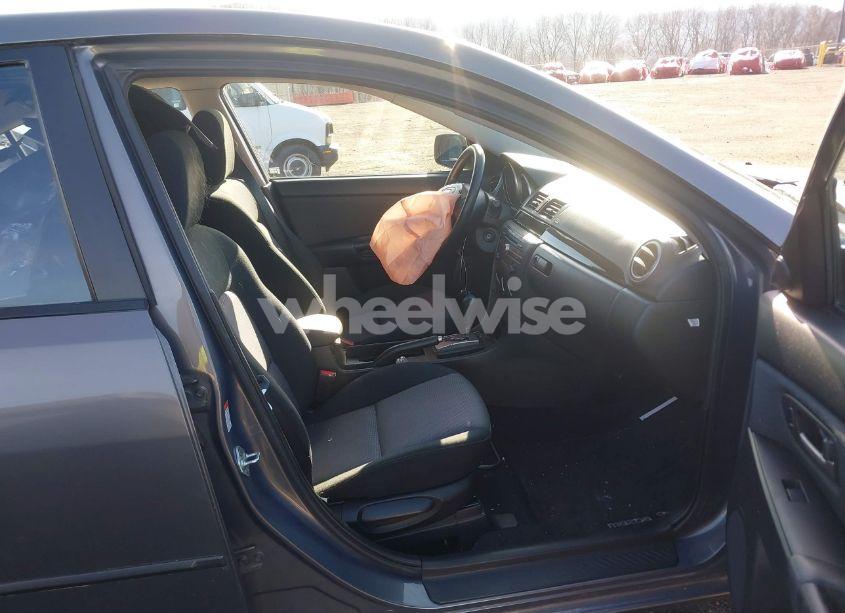 Photo 5 of 2007 Mazda Mazda3 I (VIN JM1BK32GX71662509)