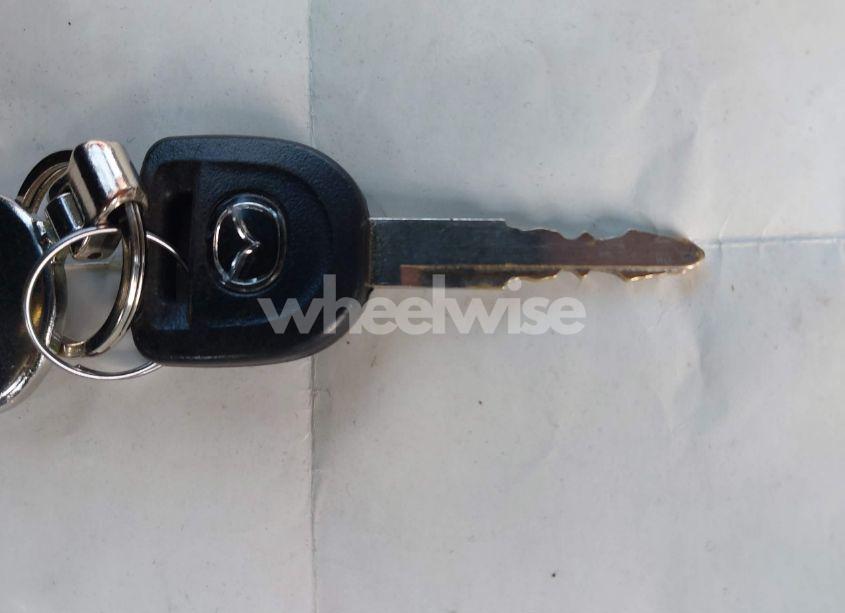 Photo 11 of 2008 Mazda Mazda3 I TOURING VALUE (VIN JM1BK32GX81143526)