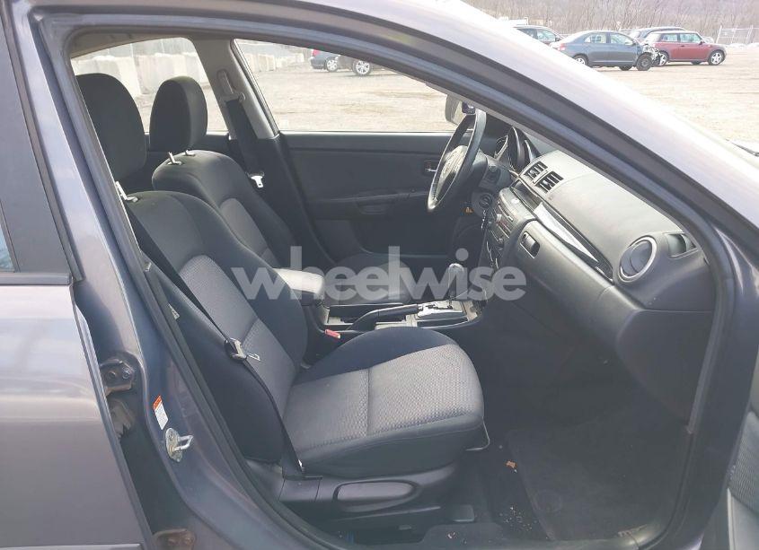 Photo 5 of 2008 Mazda Mazda3 I TOURING VALUE (VIN JM1BK32GX81143526)