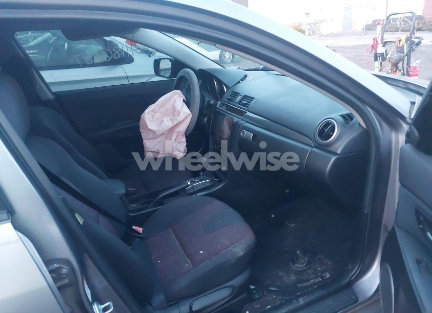 Photo 5 of 2004 Mazda Mazda3 S (VIN JM1BK343041197728)