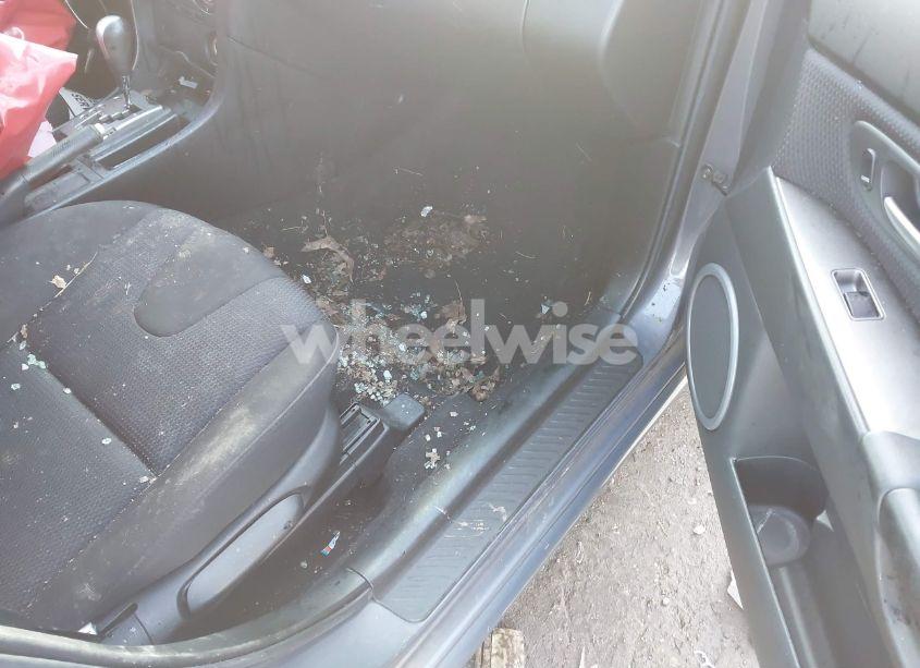 Photo 5 of 2008 Mazda Mazda3 S SPORT (VIN JM1BK343281832177)