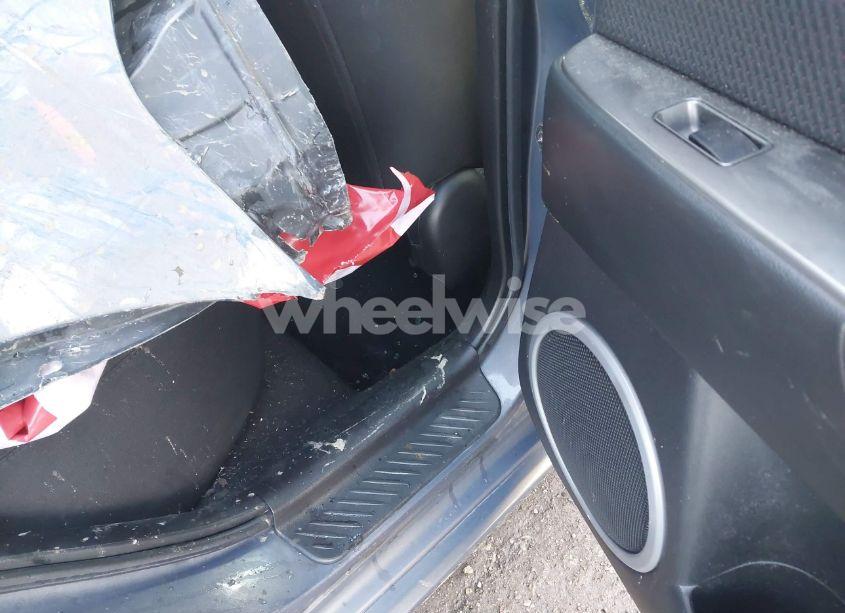 Photo 8 of 2008 Mazda Mazda3 S SPORT (VIN JM1BK343281832177)