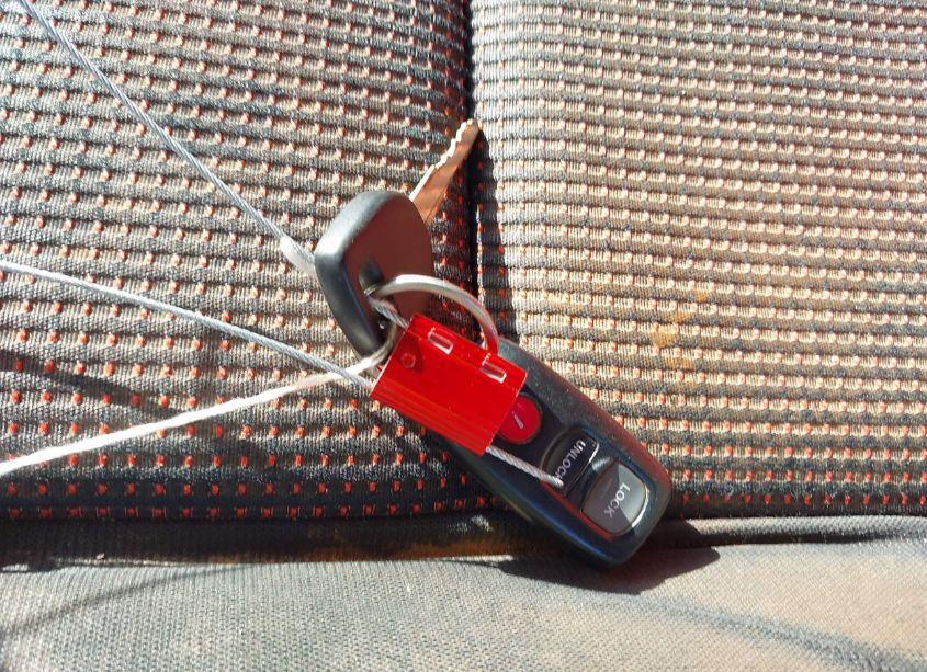 Photo 11 of 2004 Mazda Mazda3 S (VIN JM1BK343341174282)