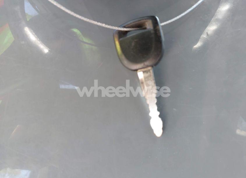 Photo 11 of 2004 Mazda Mazda3 S (VIN JM1BK343341210214)