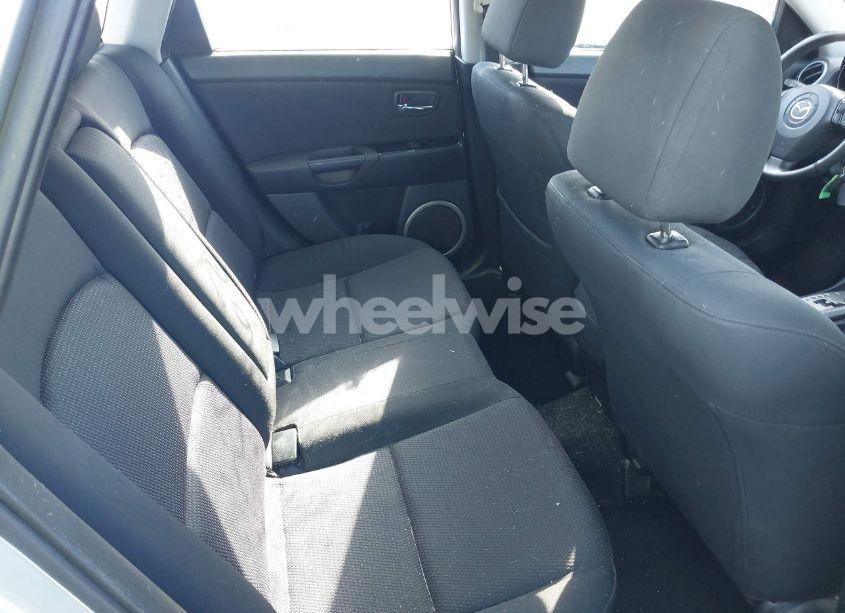 Photo 8 of 2009 Mazda Mazda3 S TOURING (VIN JM1BK343391243897)