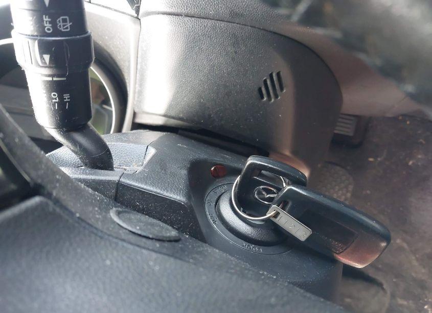 Photo 11 of 2008 Mazda Mazda3 S SPORT (VIN JM1BK343881145950)