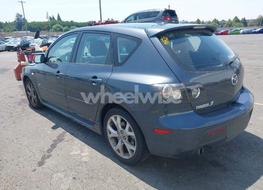 Photo 3 of 2009 Mazda Mazda3 S TOURING (VIN JM1BK344191247911)