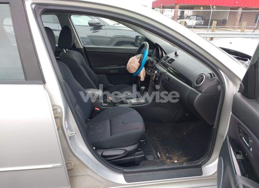 Photo 5 of 2009 Mazda Mazda3 S TOURING (VIN JM1BK344491199594)