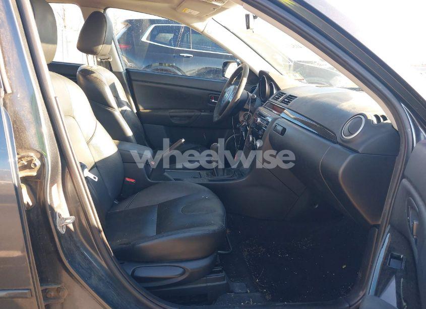 Photo 5 of 2009 Mazda Mazda3 S GRAND TOURING (VIN JM1BK344991242892)