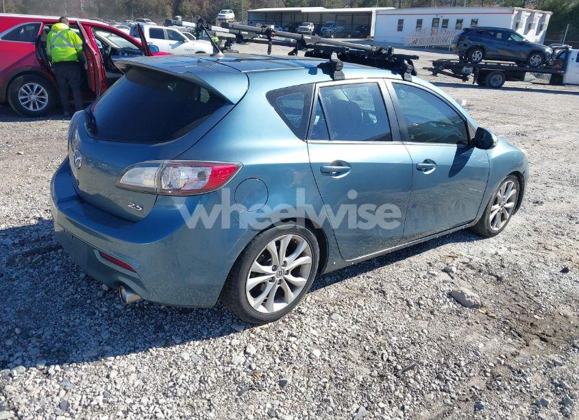 Photo 4 of 2010 Mazda Mazda3 S GRAND TOURING (VIN JM1BL1H50A1229022)