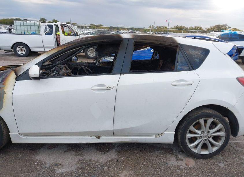 Photo 13 of 2010 Mazda Mazda3 (VIN JM1BL1H50A1248587)