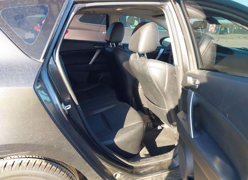 Photo 8 of 2010 Mazda Mazda3 S GRAND TOURING (VIN JM1BL1H50A1248654)