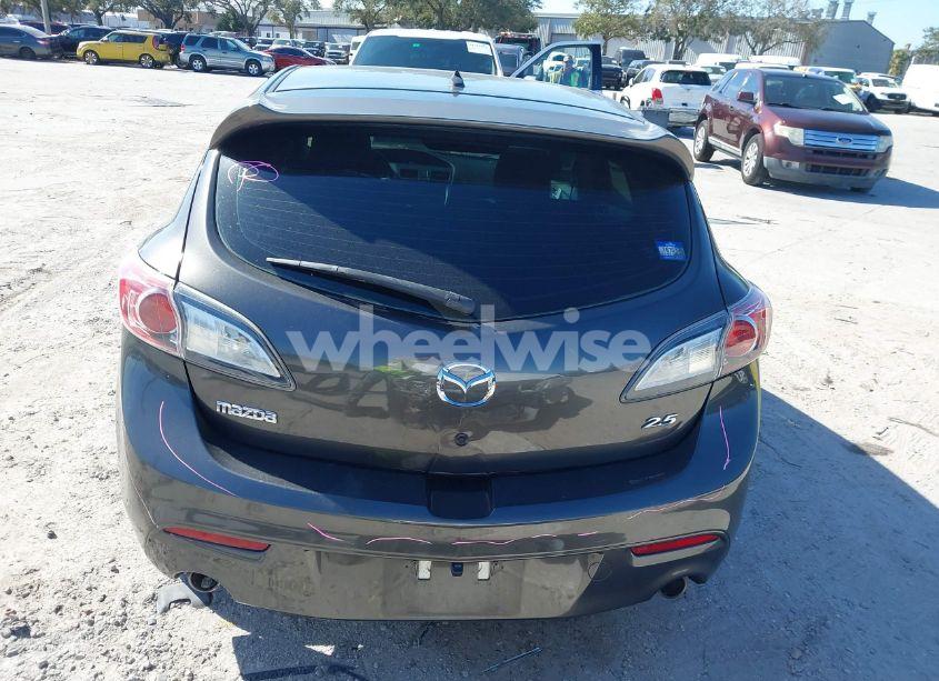 Photo 17 of 2010 Mazda Mazda3 S SPORT (VIN JM1BL1H50A1324132)