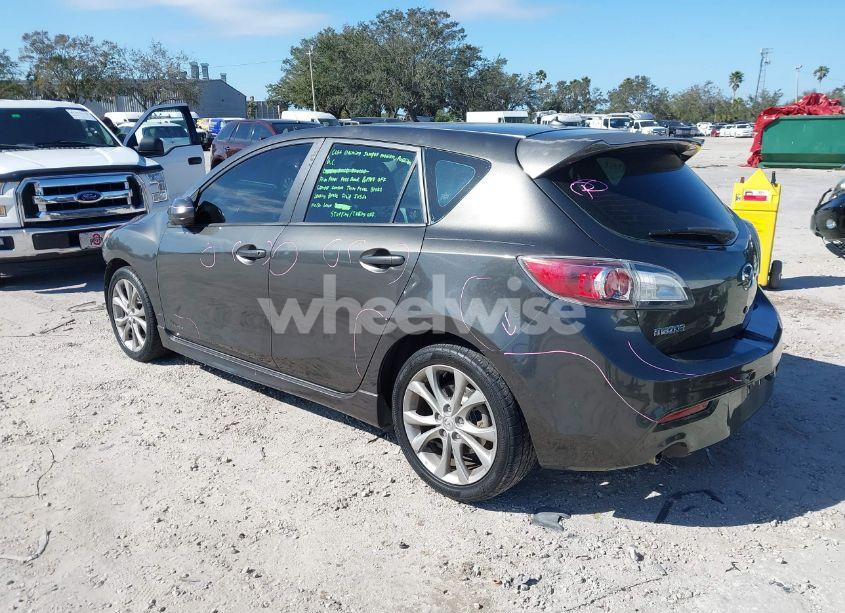 Photo 3 of 2010 Mazda Mazda3 S SPORT (VIN JM1BL1H50A1324132)