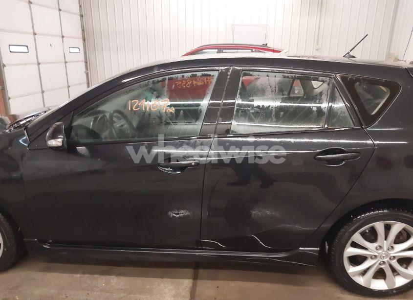 Photo 14 of 2010 Mazda Mazda3 S SPORT (VIN JM1BL1H51A1222841)