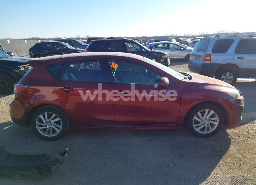 Photo 13 of 2010 Mazda Mazda3 (VIN JM1BL1H51A1256634)