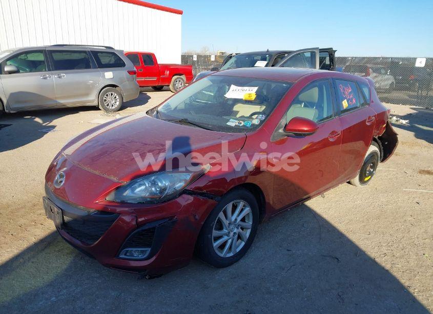 Photo 2 of 2010 Mazda Mazda3 (VIN JM1BL1H51A1256634)